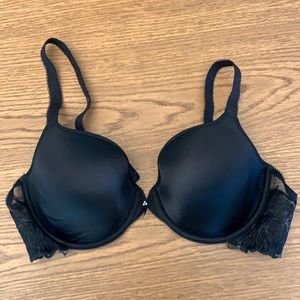 38C Wacoal bra